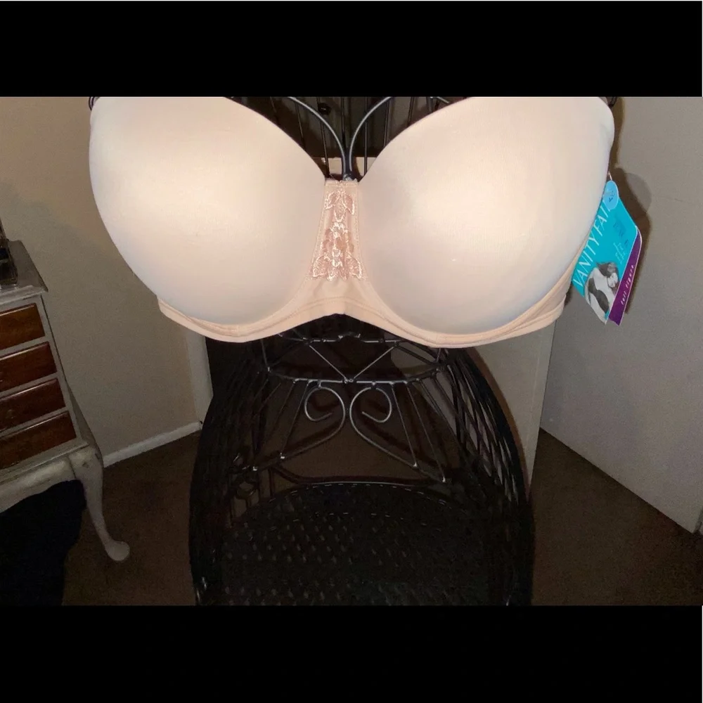 Vanity fair strapless bra - Picture 1 of 7